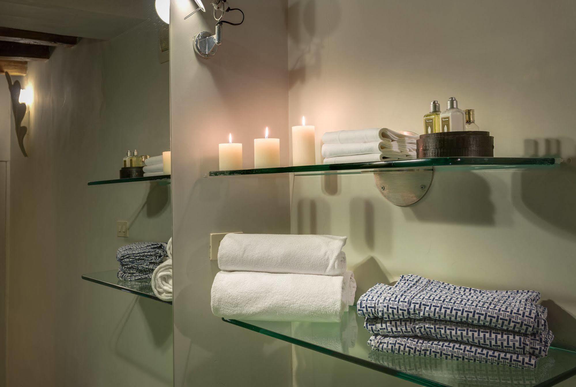 Casa Heberart Guest House Sistina Rome Luaran gambar